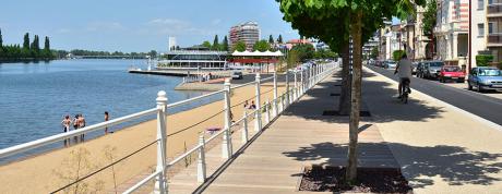 La plage de Vichy revisitée pour l'ouverture de juin 2014 !